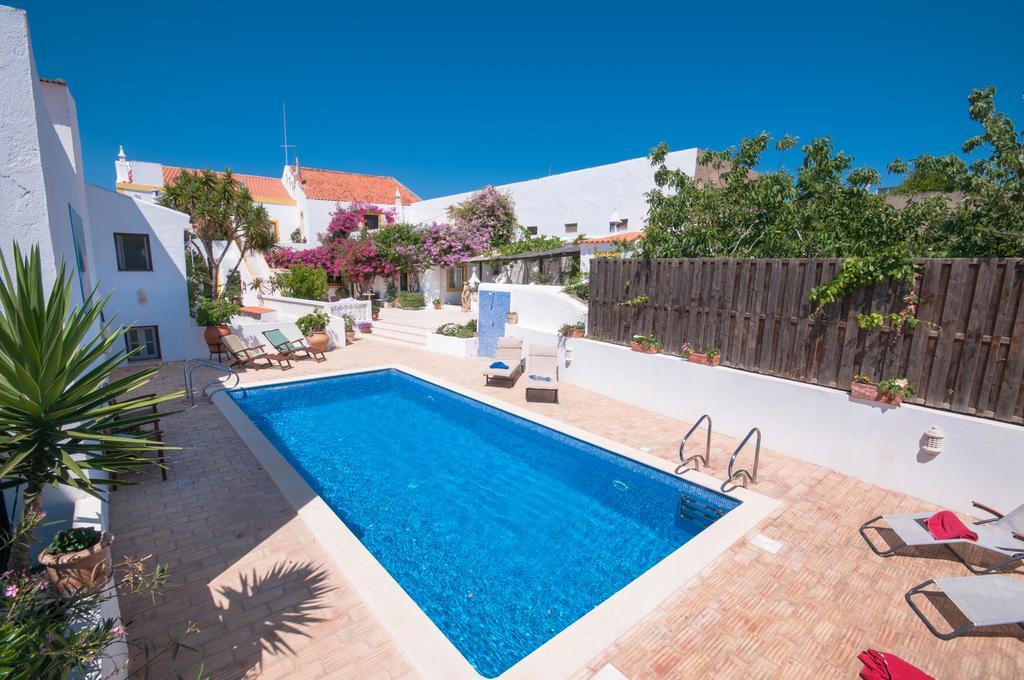 Rio Arade Algarve Manor House Hotel เอสโตเบอร์ ภายนอก รูปภาพ