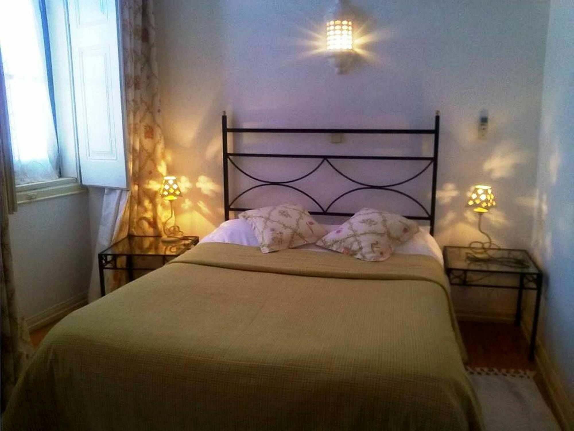 Rio Arade Algarve Manor House Hotel เอสโตเบอร์ ภายนอก รูปภาพ